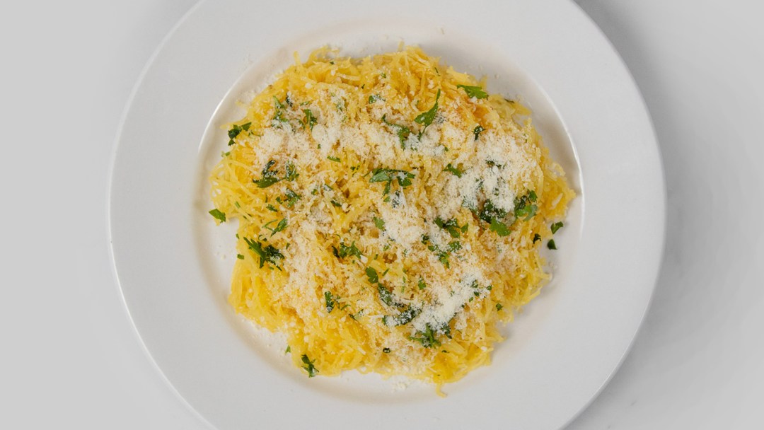 Baked Lemon Garlic Spaghetti Squash