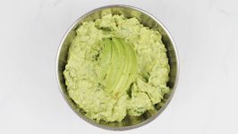 Creamy Keto Guacamole