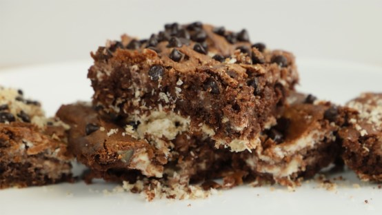 Keto Earthquake Cake