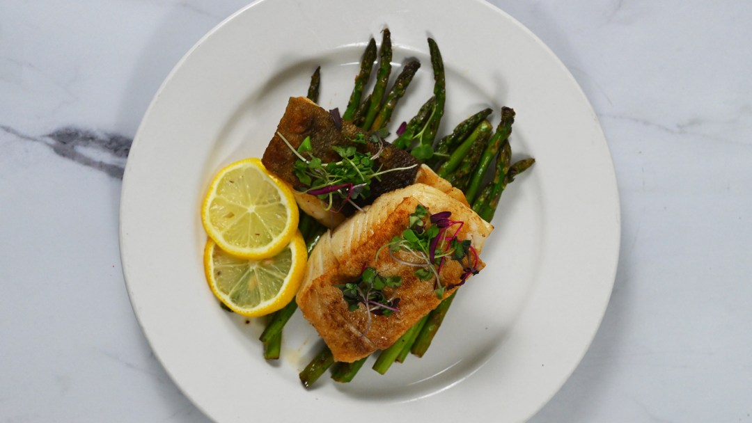 Keto Garlic Lemon Halibut