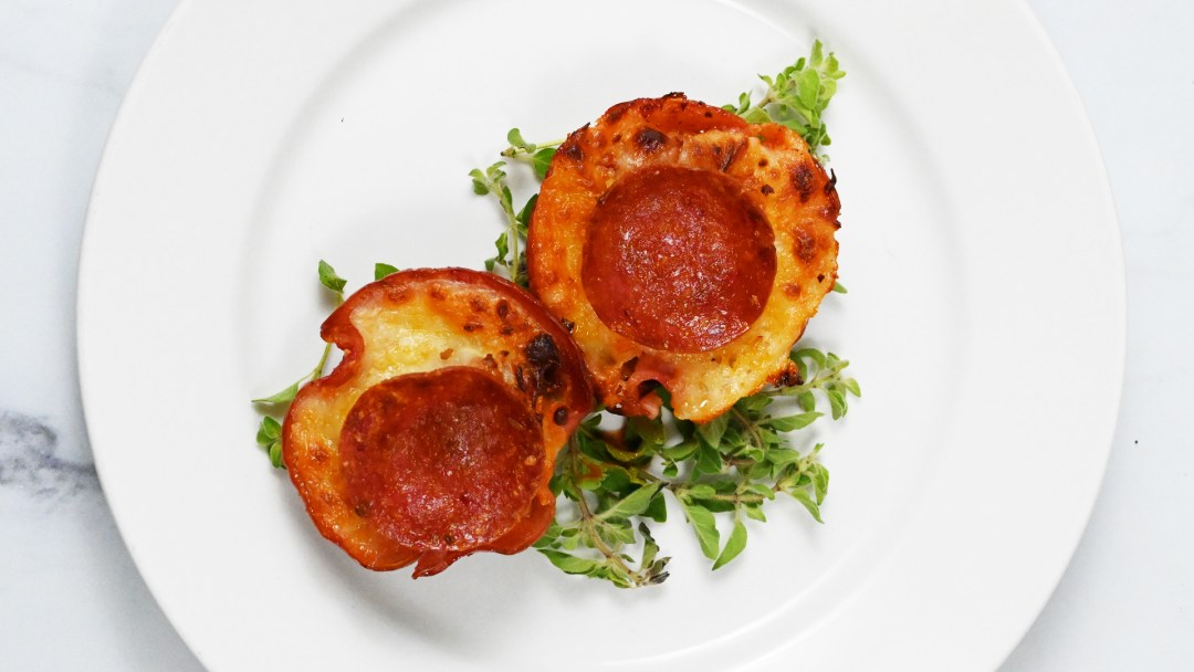 Keto Meat Lovers’ Pizza Cups