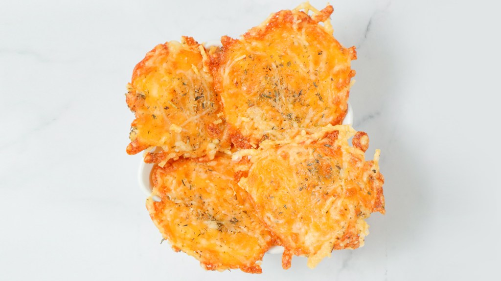Keto Parmesan Crisps