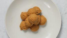 Keto Friendly Peanut Butter Fat Bombs