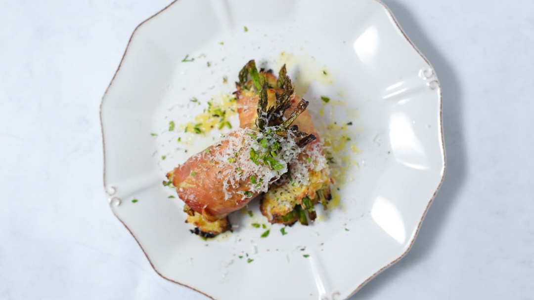 Keto Prosciutto Wrapped Asparagus
