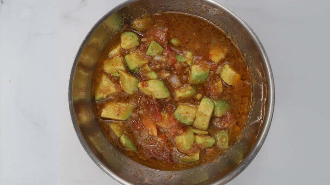 Keto Roasted Tomato Avocado Relish