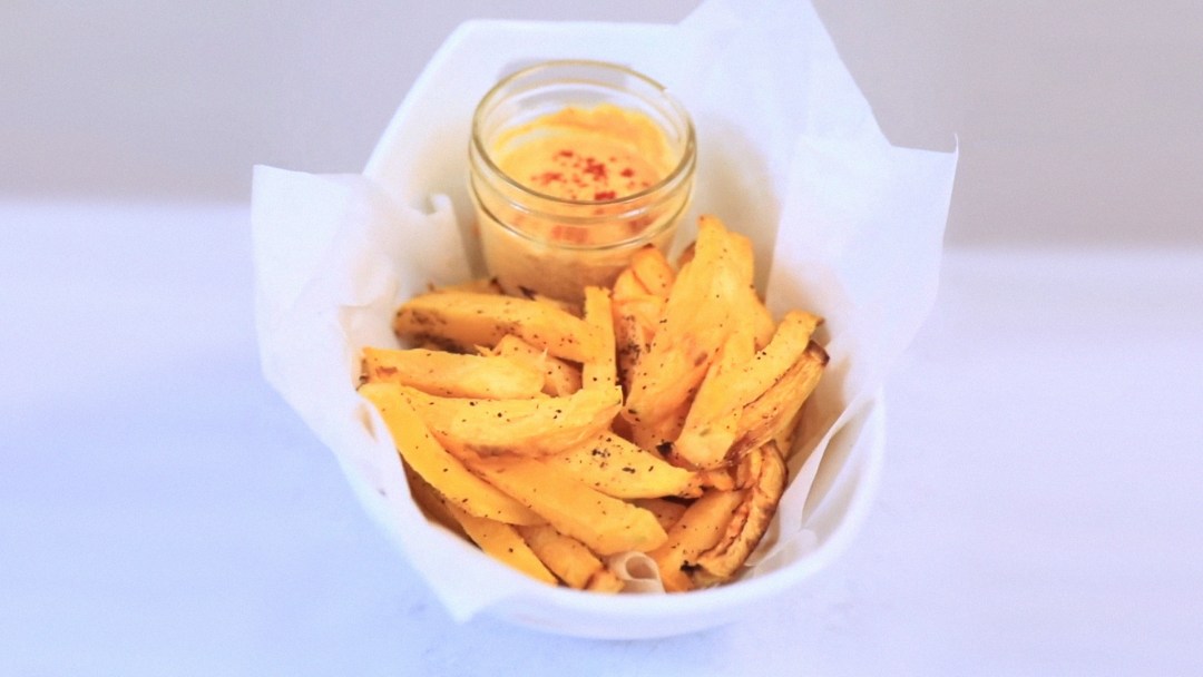 Keto Rutabaga Fries with Fry Sauce