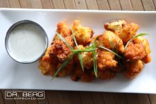 Ketogenic Buffalo Cauliflower Bites