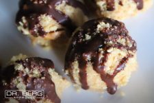 Peanut Butter Cheesecake Sundae Fat Bombs