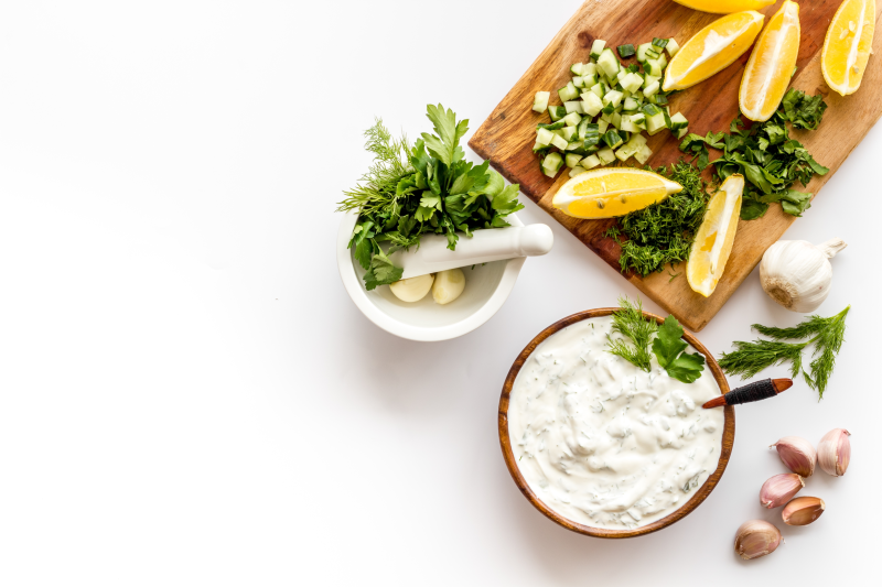 Garlic and herb sour cream dip
