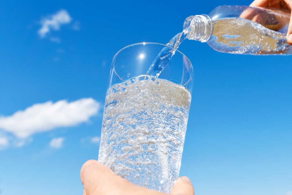 Top 6 Benefits of Carbonated Water