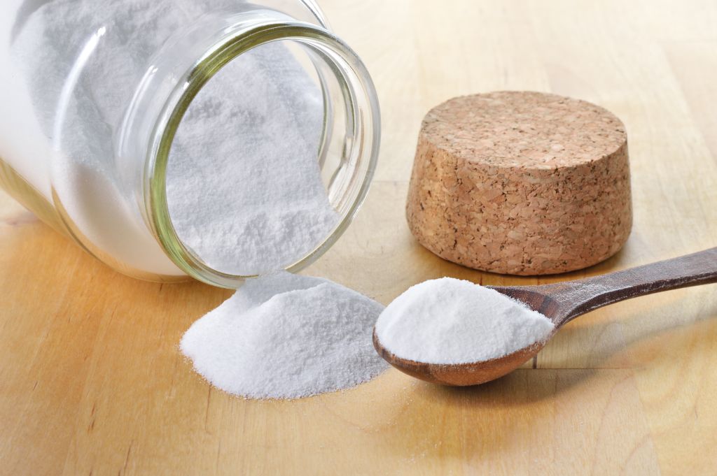 Baking soda jar