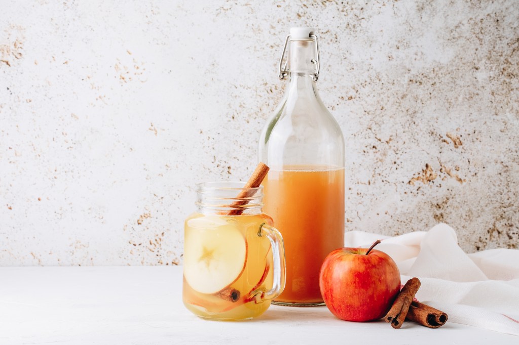 Apple cider vinegar in water