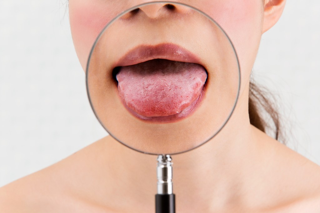 Women magnifying her tongue