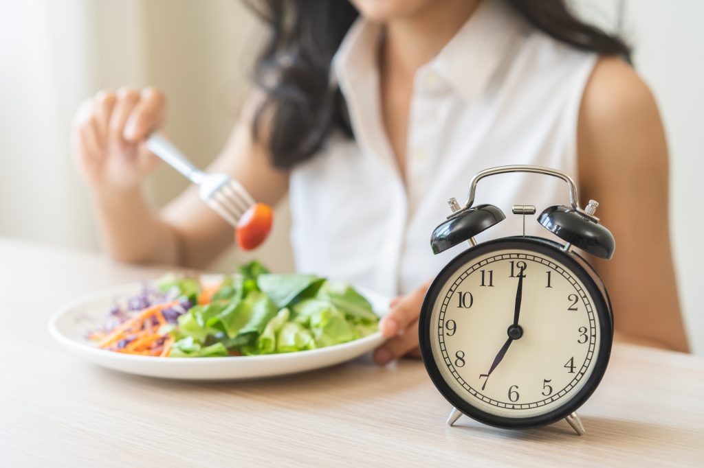 Intermittent fasting concept 