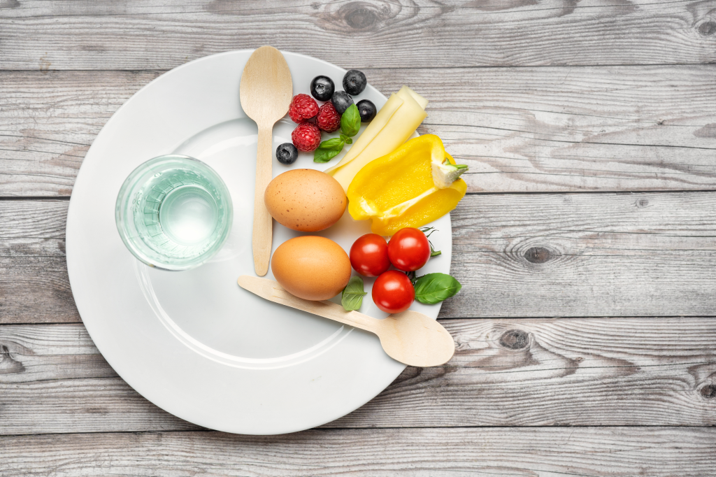 Plate of food and a glass of water