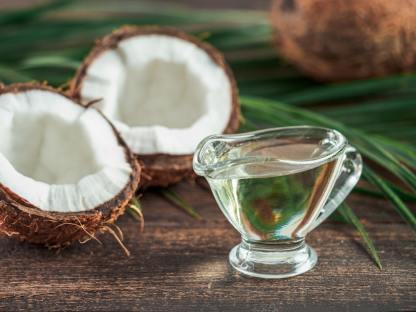 Five Benefits of MCT Oil in Coffee