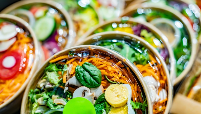 Packaged vegetable salads
