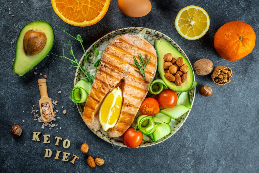 Keto dinner salmon and avocado