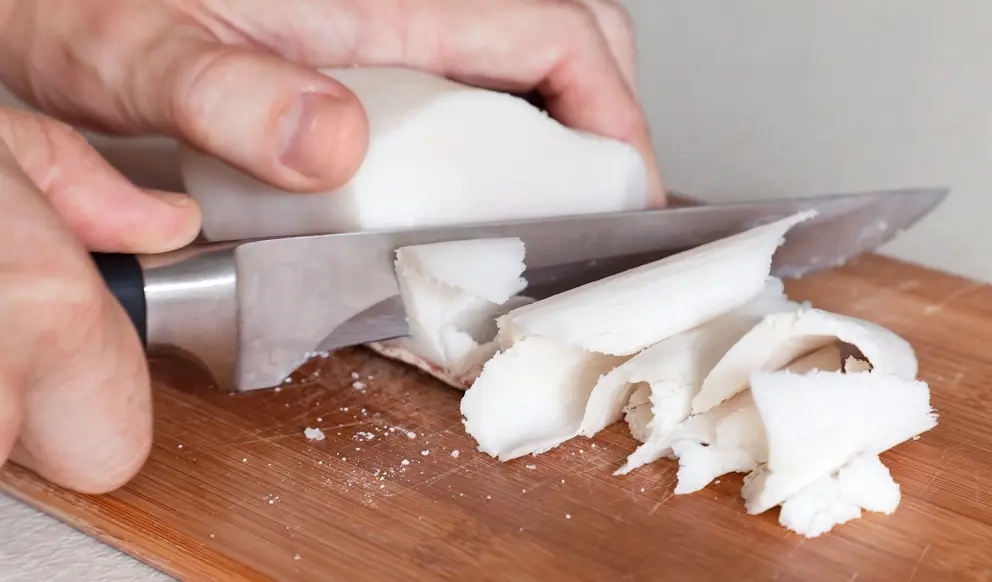 slicing beef tallow