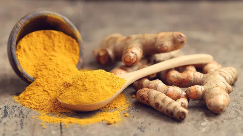 Turmeric powder and root