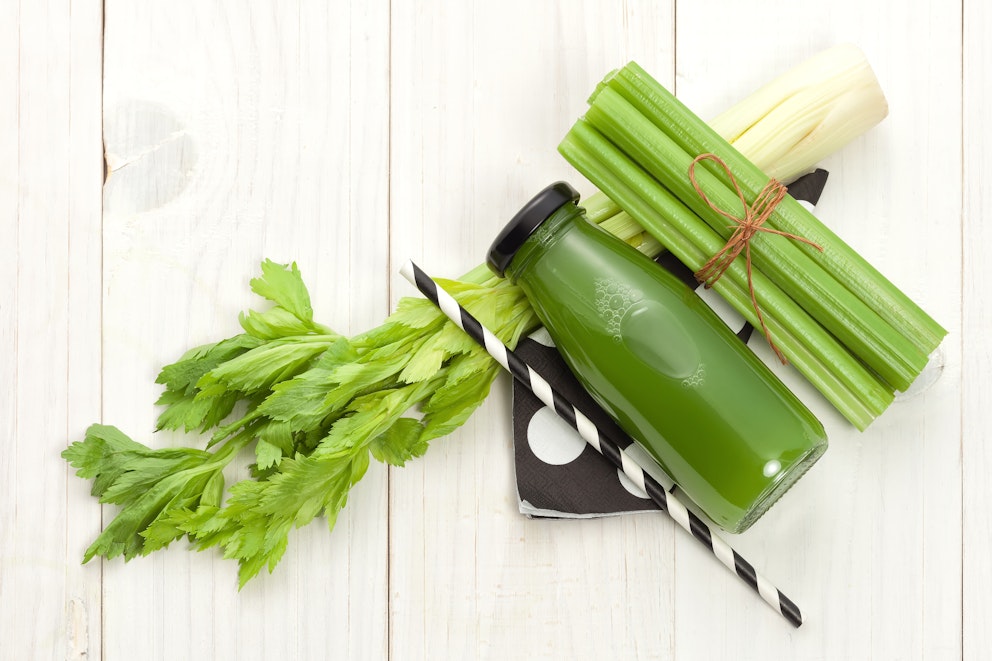 Five Benefits of Eating Celery before Bed