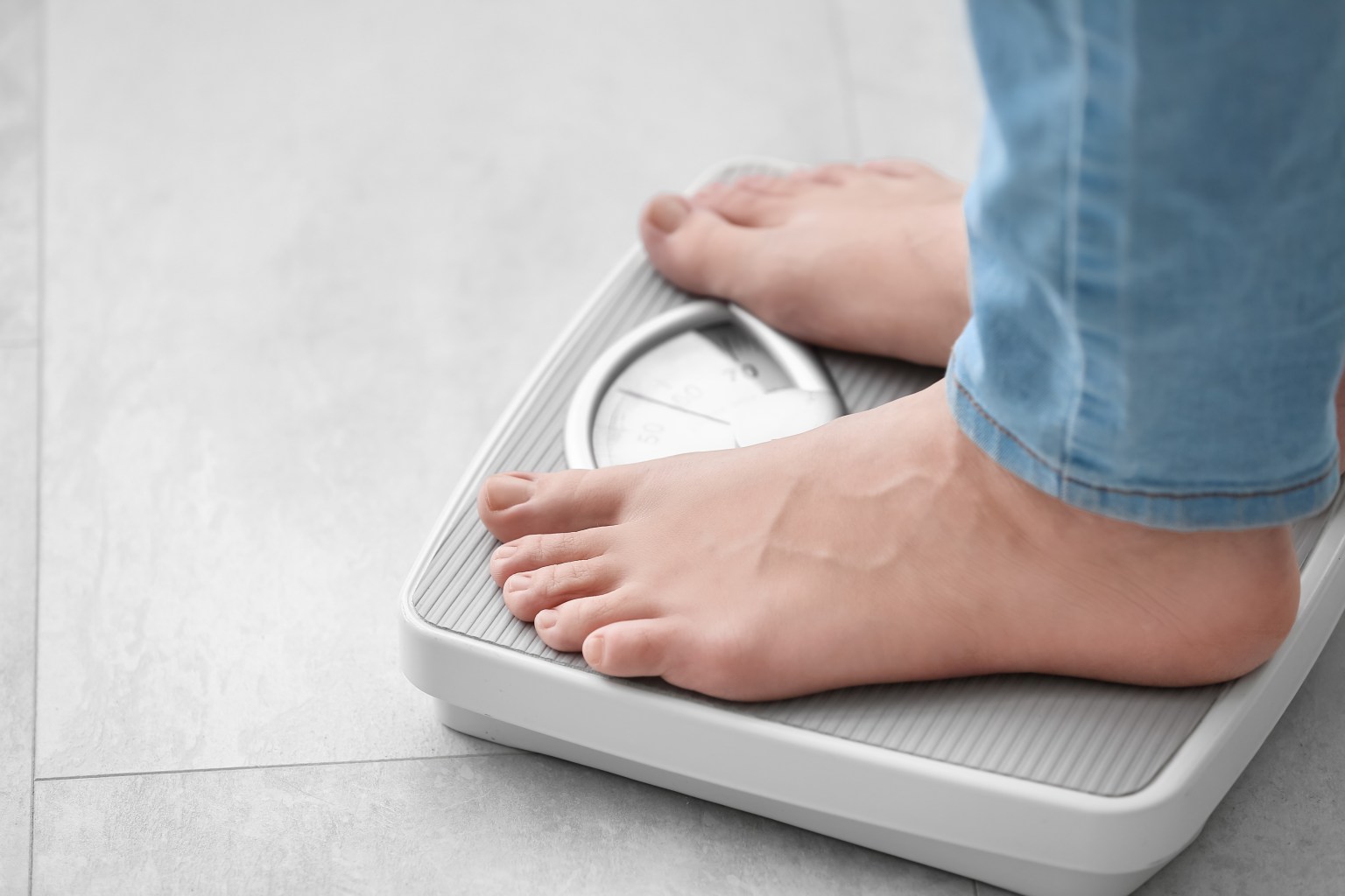 Feet on a scale 
