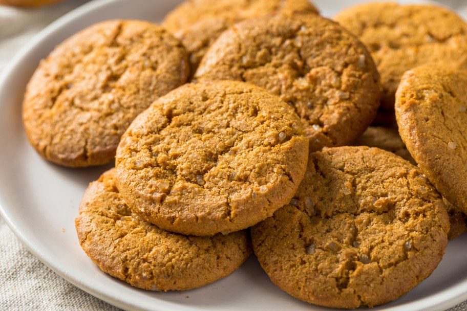 Keto Ginger Cookies