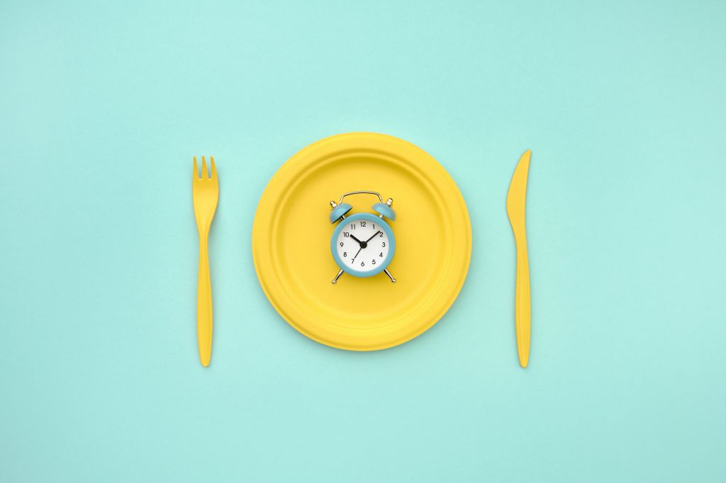 Intermittent fasting concept 