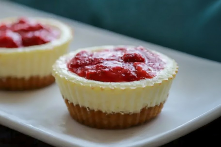 Keto Strawberry Cheesecake