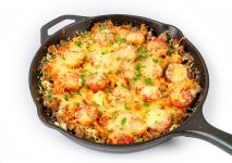 Keto pizza skillet