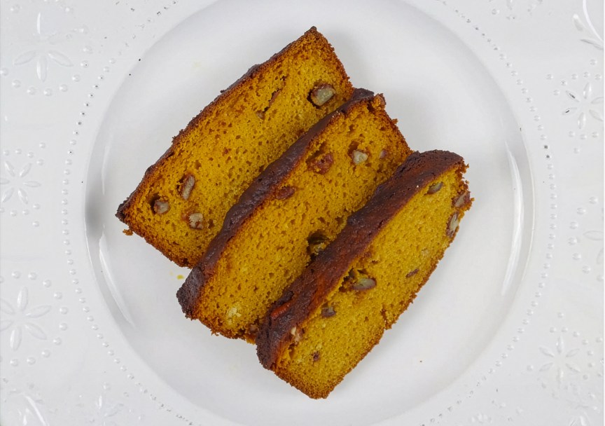 Keto Pumpkin Pecan Bread