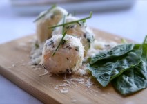 Pepperoni cheese fat bomb