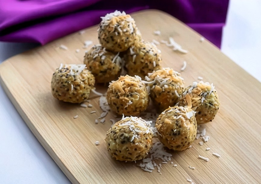 Seed and Nut Fat Bomb