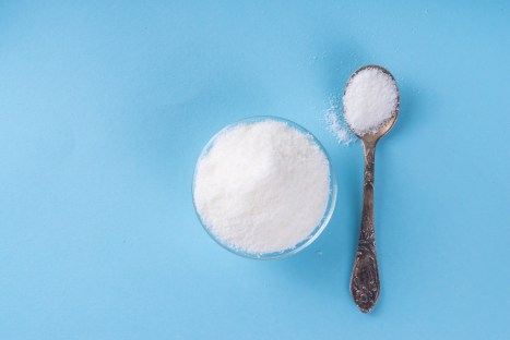 Allulose vs. Erythritol: Nutrition, Taste, and Uses