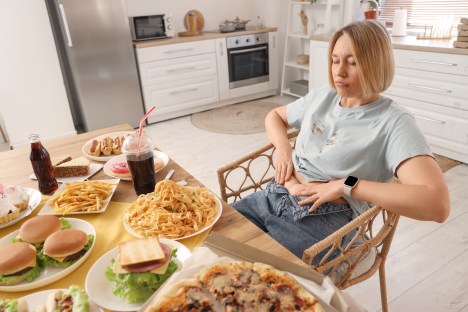 3 Tips to Avoid Overeating After Fasting