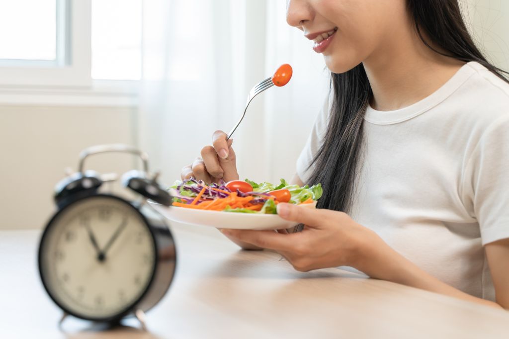 Woman practicing intermittent fasting
