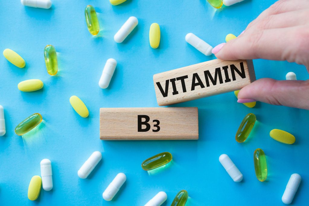 Vitamin B3 supplements