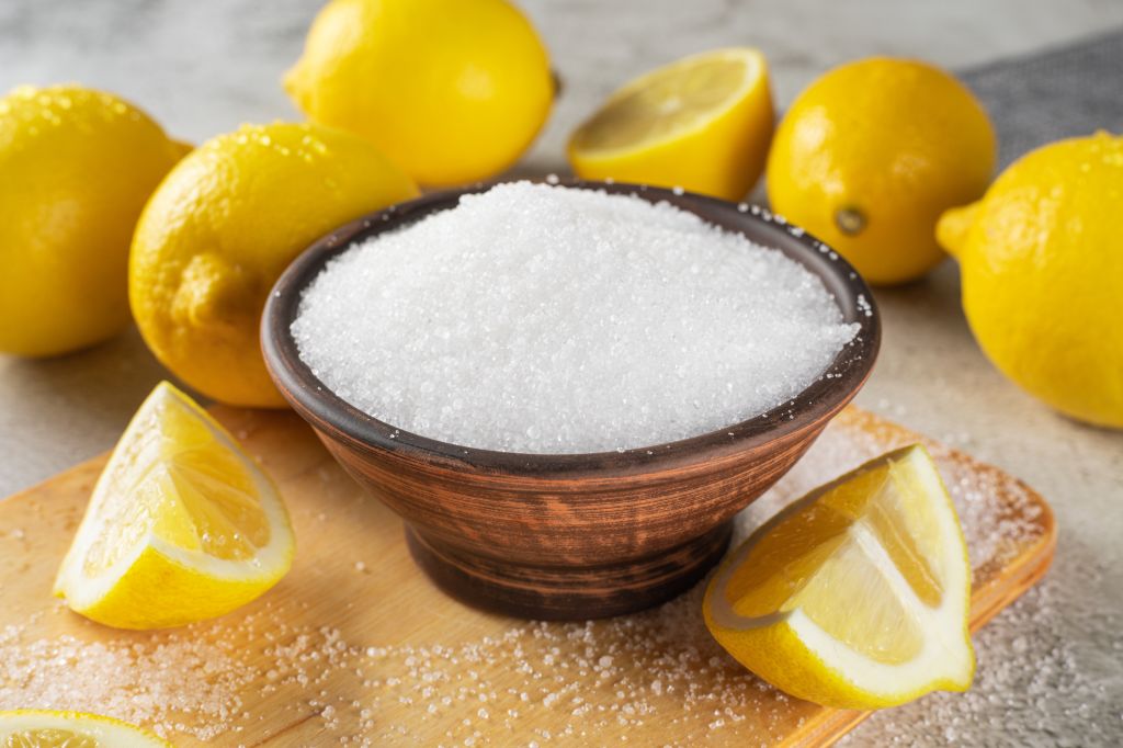 Citric acid and lemons 