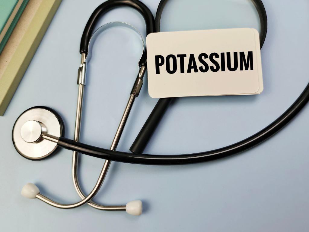 A stethoscope and the word “potassium” written out